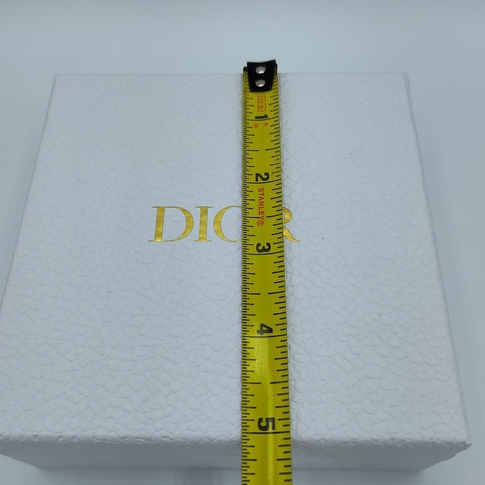 Dior Textured White Gift Box & Card Gold Logo 5x5 Hard Box Case Packaging NWOT - Picture 5 of 15